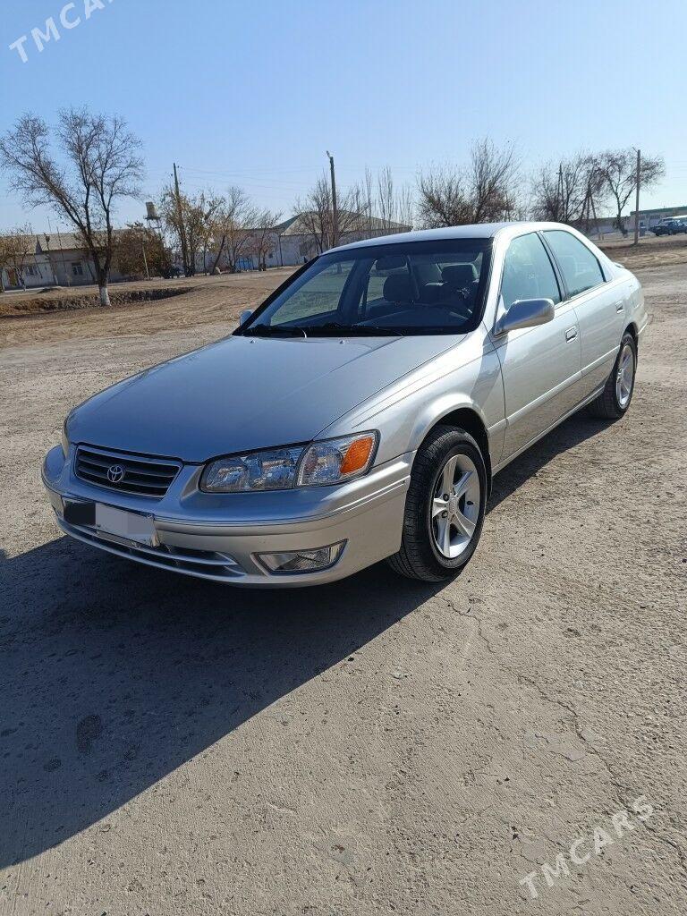 Toyota Camry 2000 - 145 000 TMT - Гурбансолтан Едже - img 3