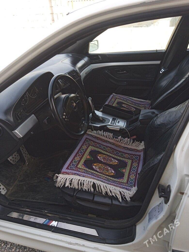 BMW E39 1998 - 91 000 TMT - Kaka - img 4