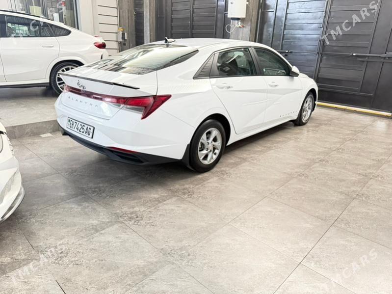 Hyundai Elantra 2021 - 225 000 TMT - Ашхабад - img 4