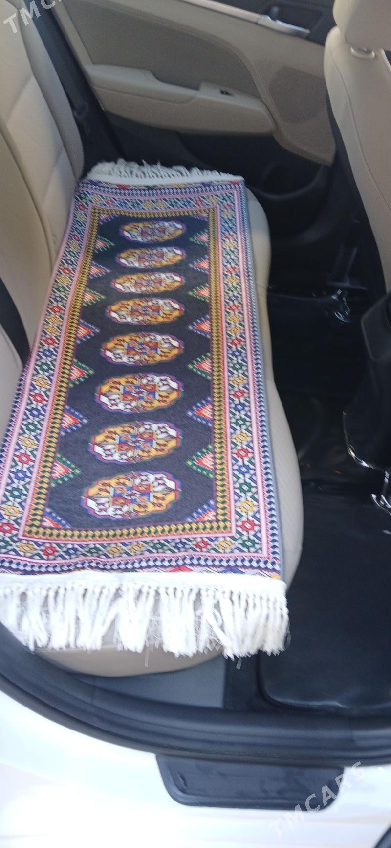 Hyundai Elantra 2020 - 230 000 TMT - Аркадаг - img 9