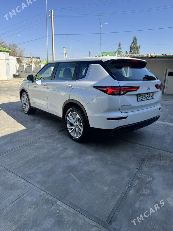 Mitsubishi Outlander 2021 - 335 000 TMT - Aşgabat - img 1
