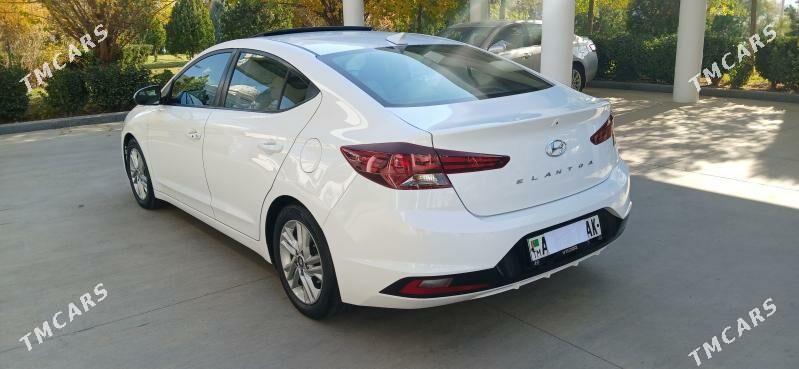 Hyundai Elantra 2020 - 230 000 TMT - Аркадаг - img 5