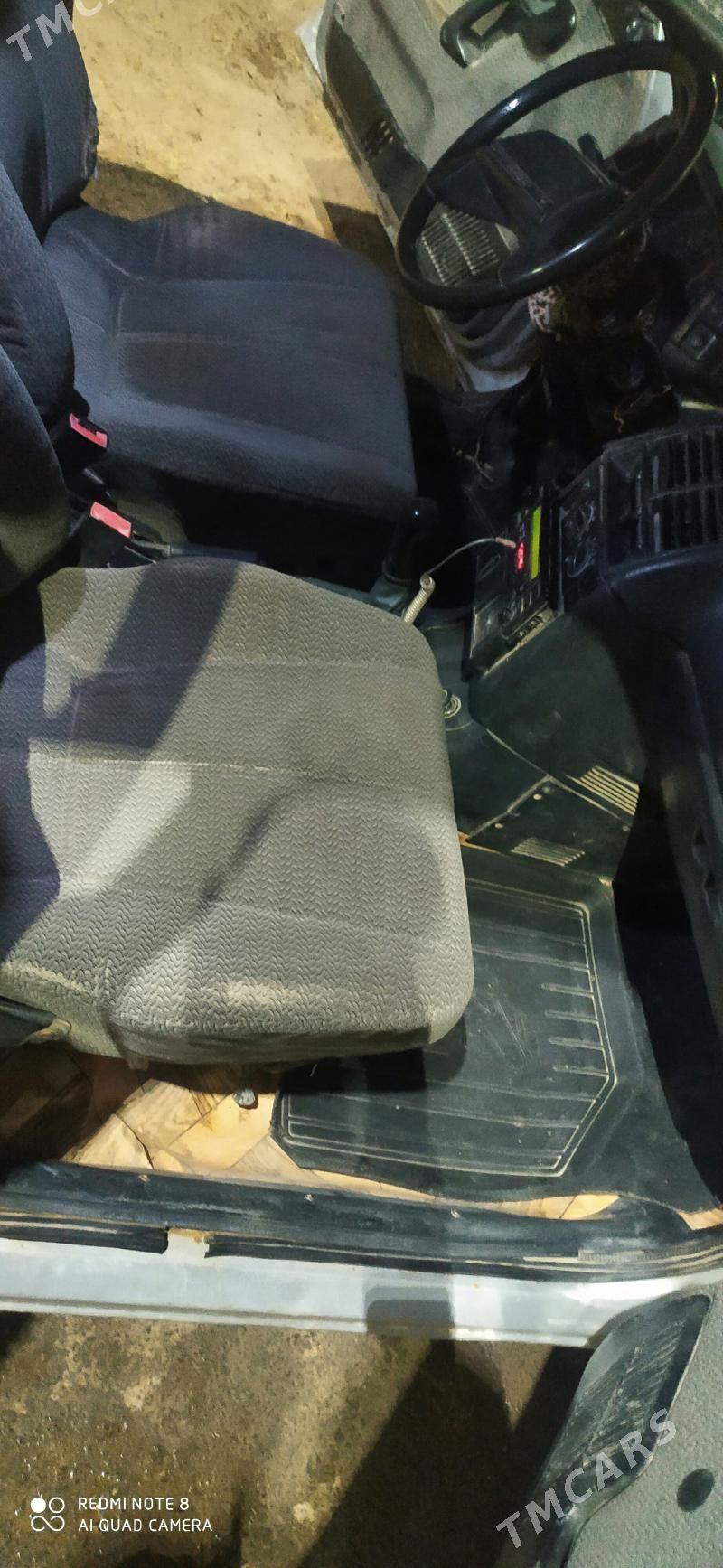 Lada 2110 2002 - 27 000 TMT - Серахс - img 9