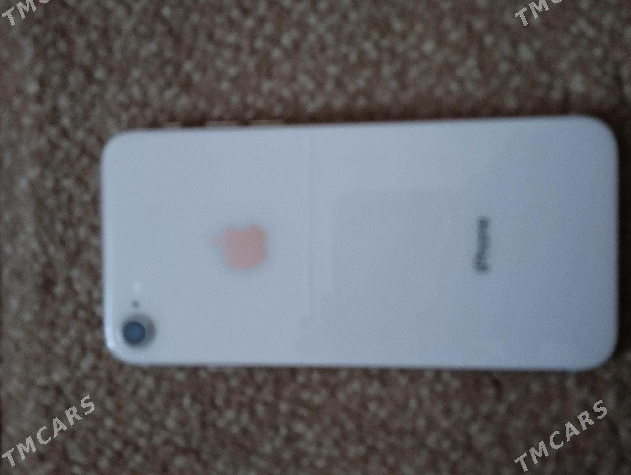 İPhone 8 - Бузмеин - img 2