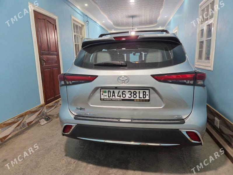 Toyota Highlander 2021 - 600 000 TMT - Türkmenabat - img 5
