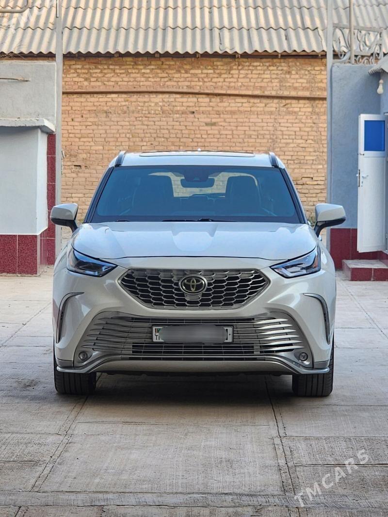 Toyota Highlander 2022 - 540 000 TMT - Tejen - img 2