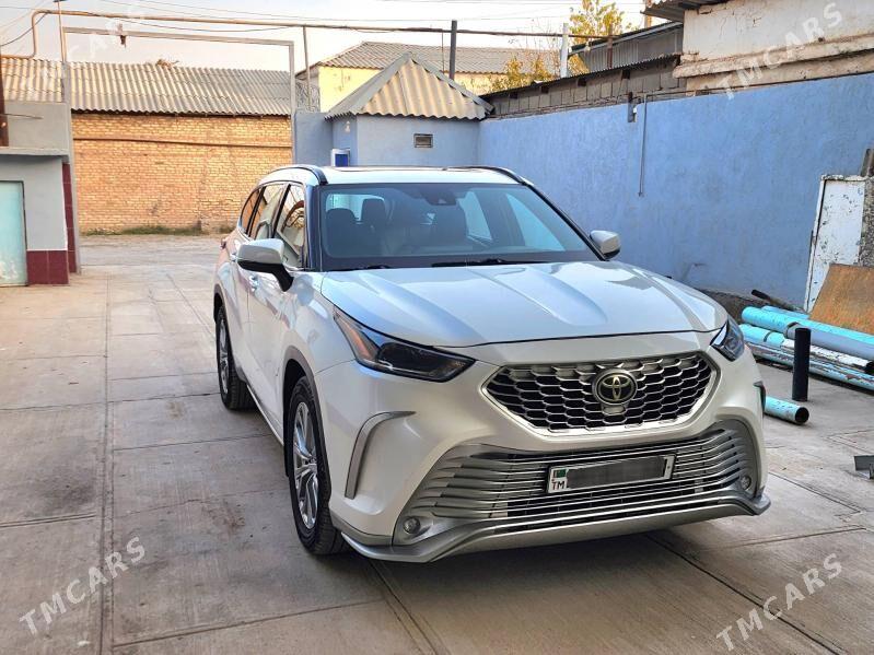 Toyota Highlander 2022 - 540 000 TMT - Tejen - img 4