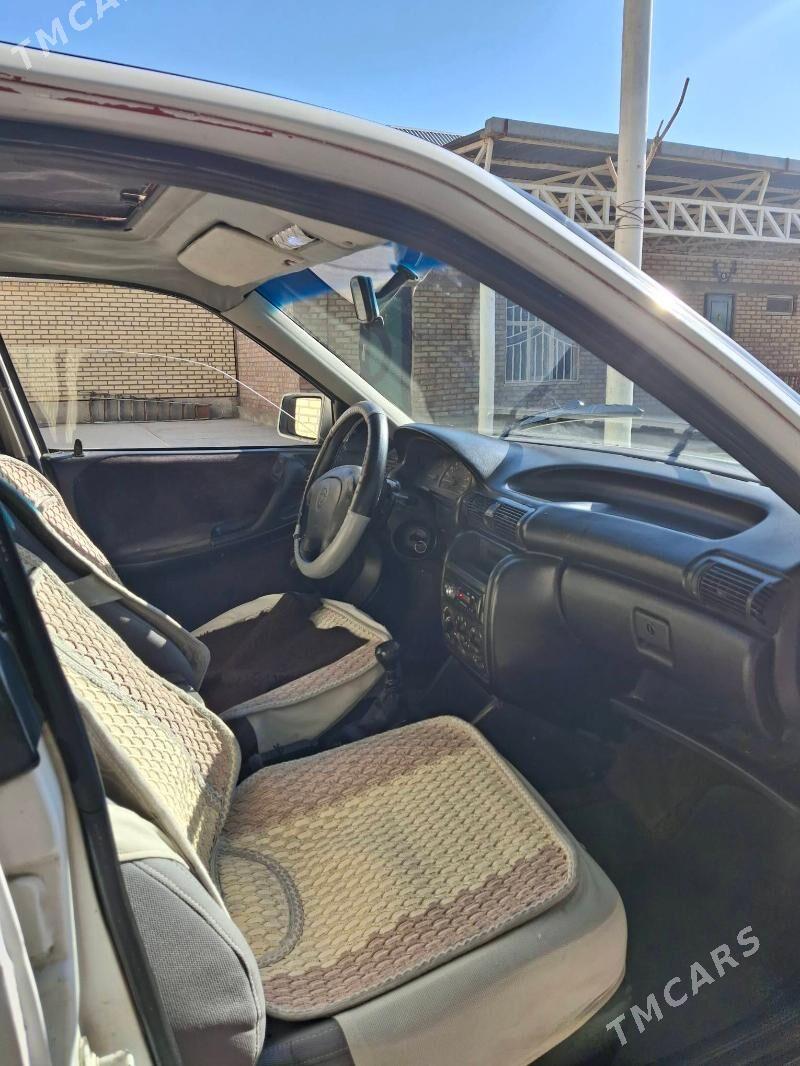 Opel Astra 1992 - 32 000 TMT - Бахарден - img 4