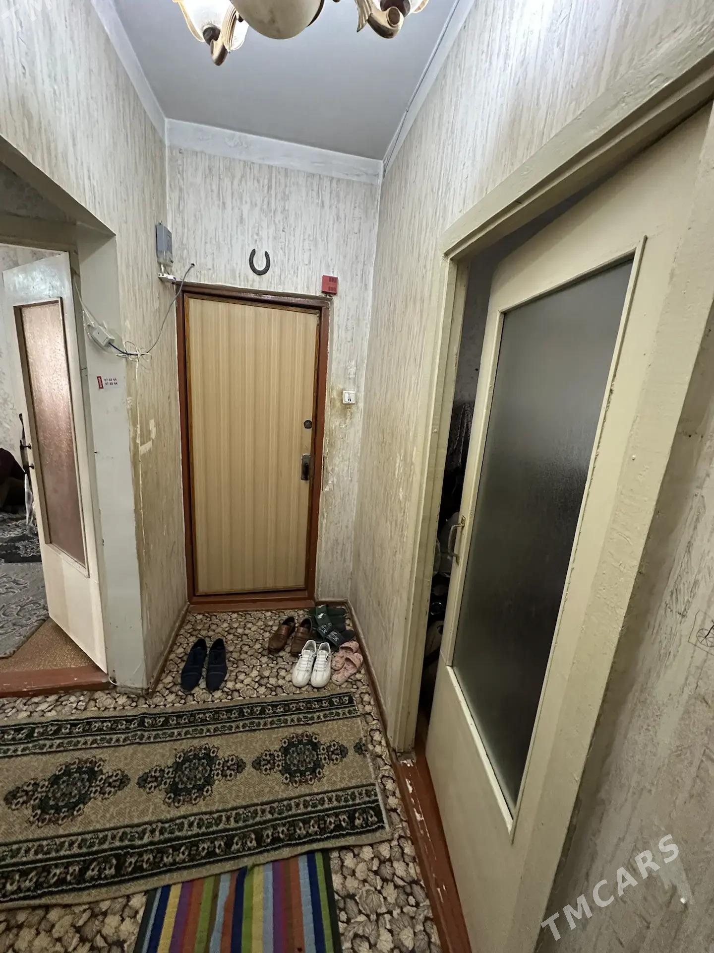 Mir 3 Yubleyni 2 komnat - Мир 3 - img 3