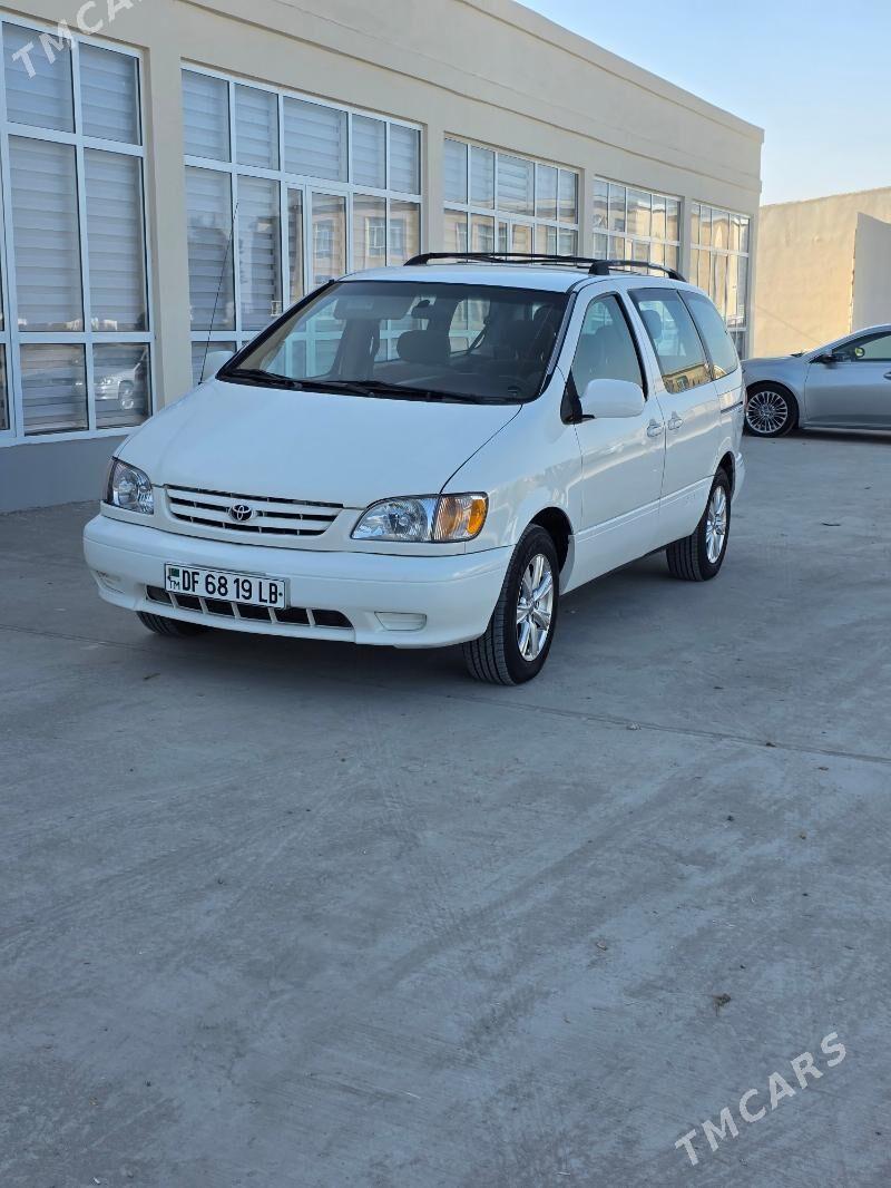 Toyota Sienna 2003 - 200 000 TMT - Фарап - img 2