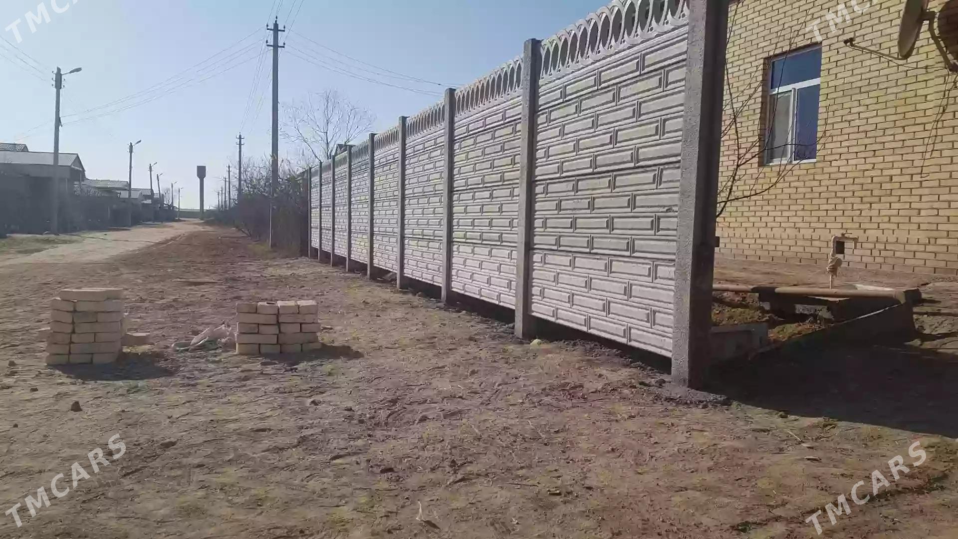 Beton zabor - Mary - img 4