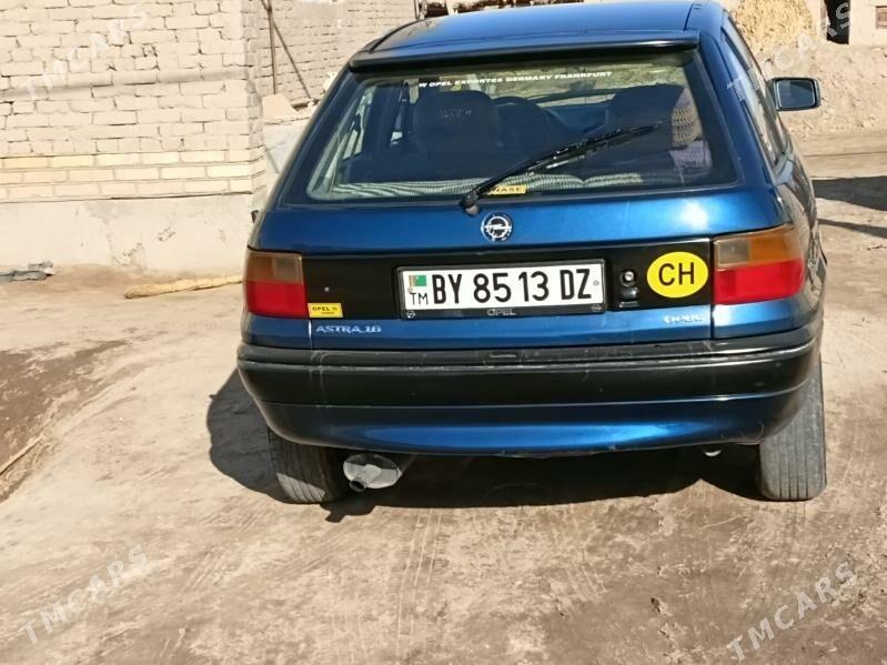Opel Astra 1993 - 38 000 TMT - Кёнеургенч - img 2