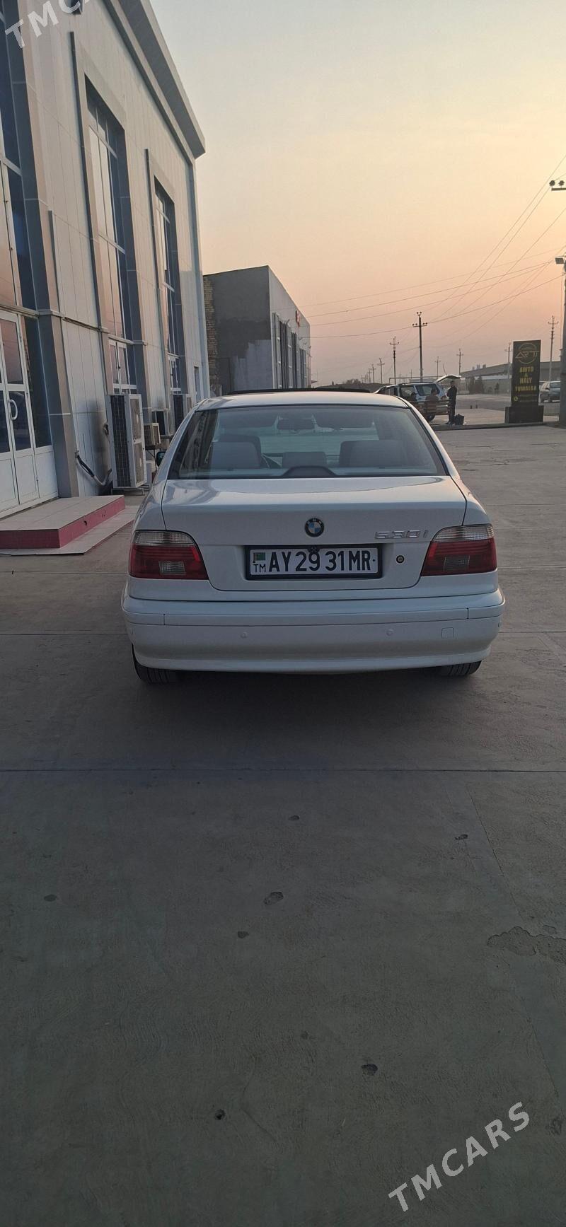 BMW E39 2003 - 155 000 TMT - Векильбазар - img 3