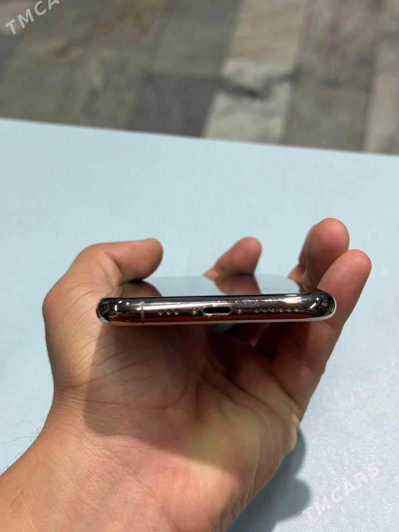 iphone 11 pro - Mary - img 4