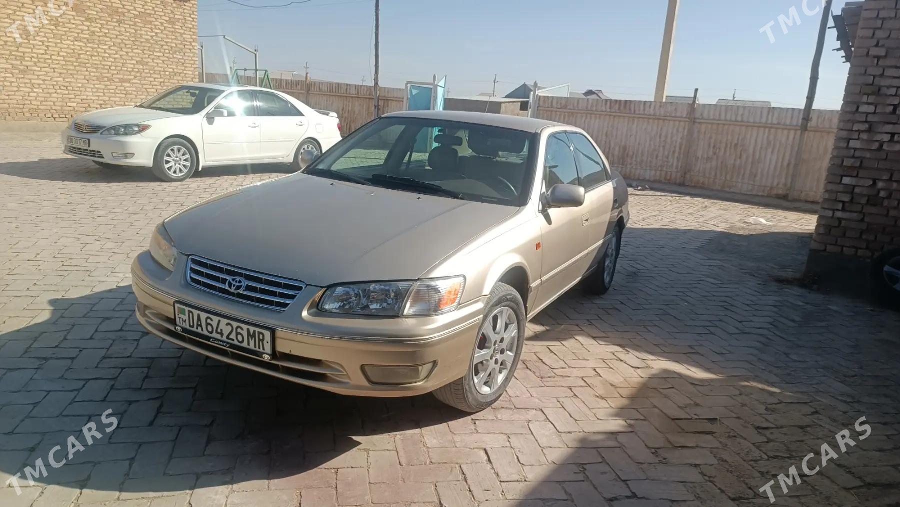 Toyota Camry 2000 - 160 000 TMT - Murgap - img 3