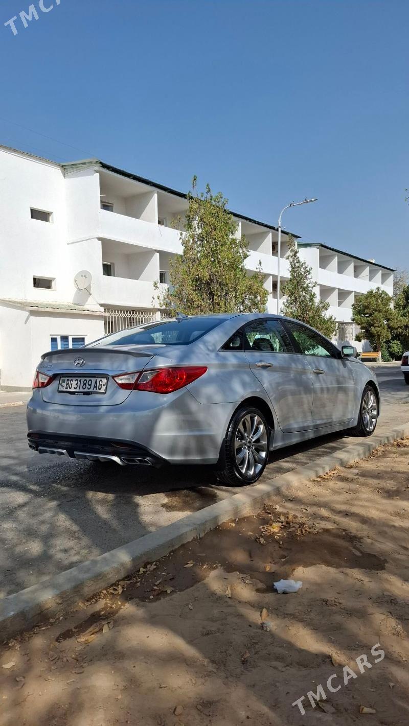 Hyundai Sonata 2010 - 165 000 TMT - 1 мкр - img 3