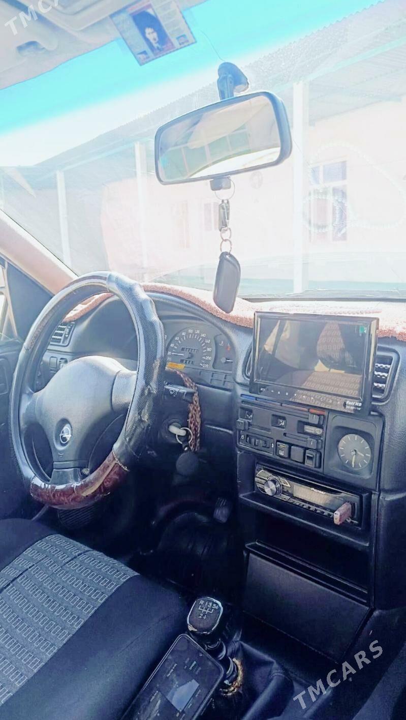 Opel Vectra 1992 - 40 000 TMT - Кака - img 4