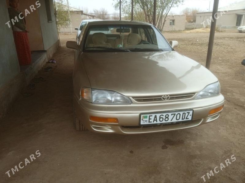 Toyota Camry 1993 - 100 000 TMT - Türkmenbaşy etr. - img 4
