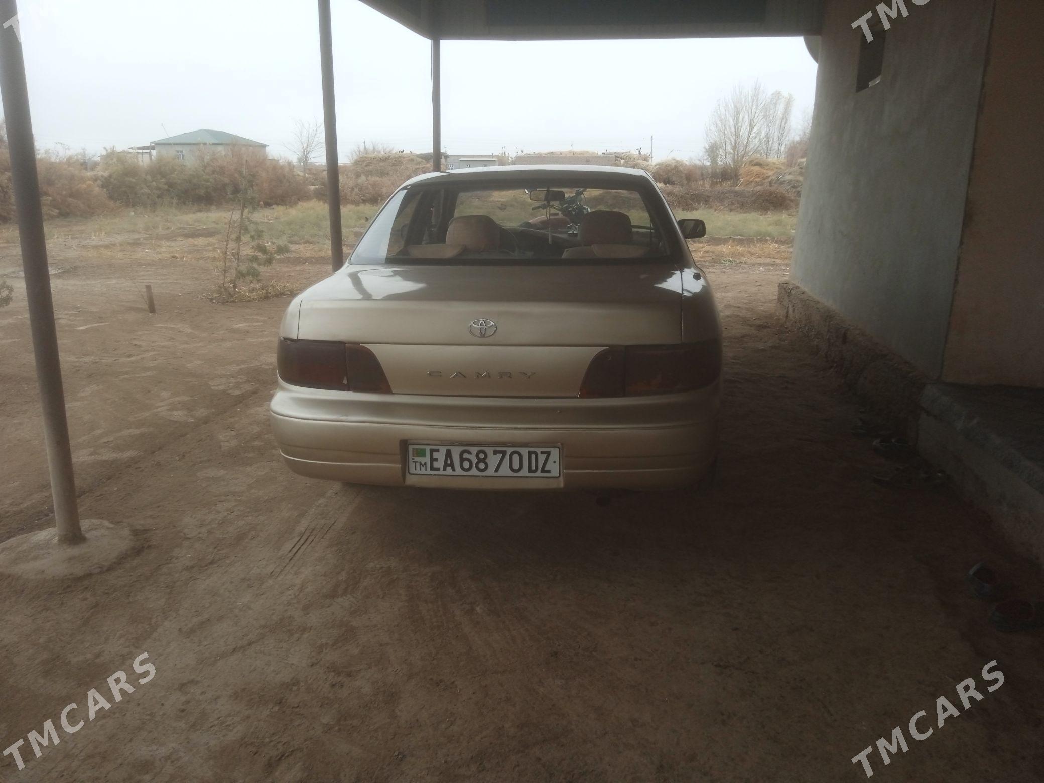 Toyota Camry 1993 - 100 000 TMT - Türkmenbaşy etr. - img 2