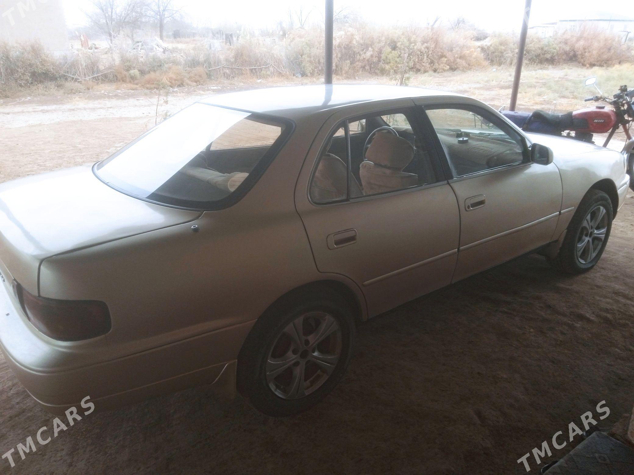 Toyota Camry 1993 - 100 000 TMT - Türkmenbaşy etr. - img 1