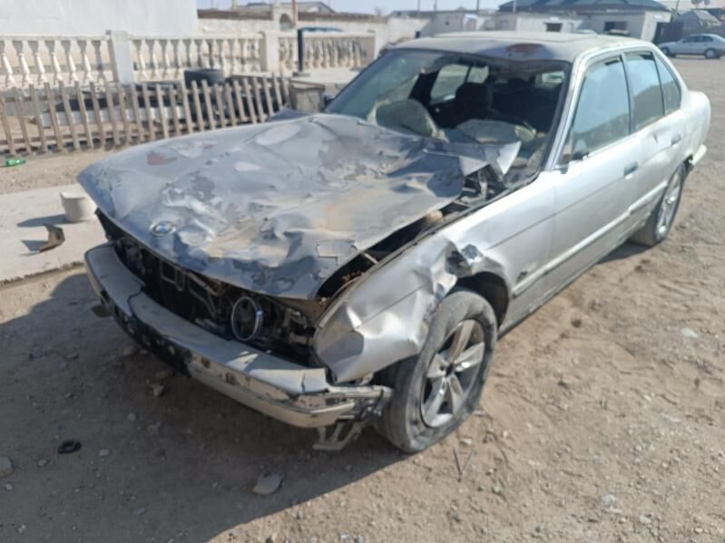 BMW E34 MORDA 1 000 TMT - Гумдаг - img 4