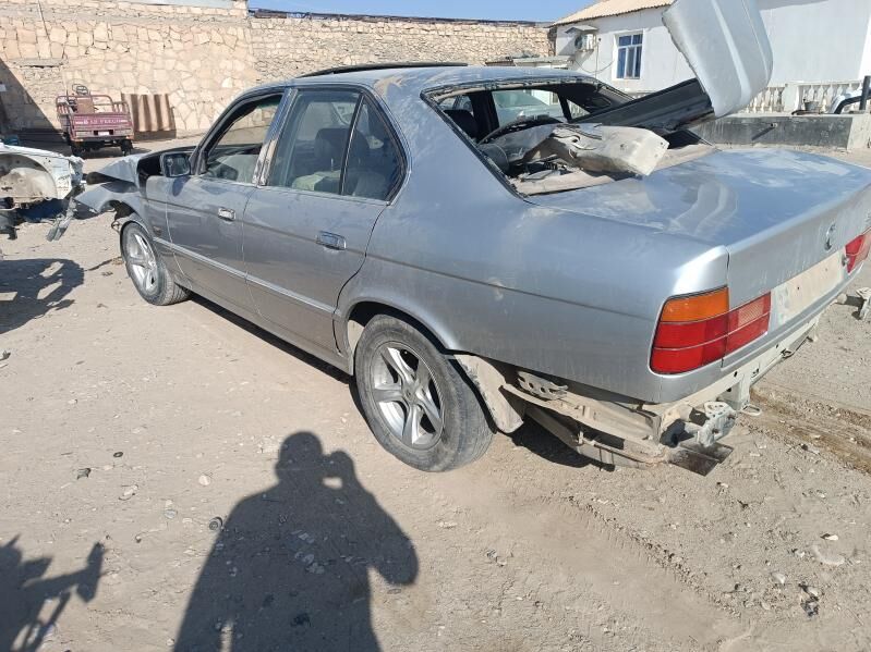 BMW E34 MORDA 1 000 TMT - Гумдаг - img 5