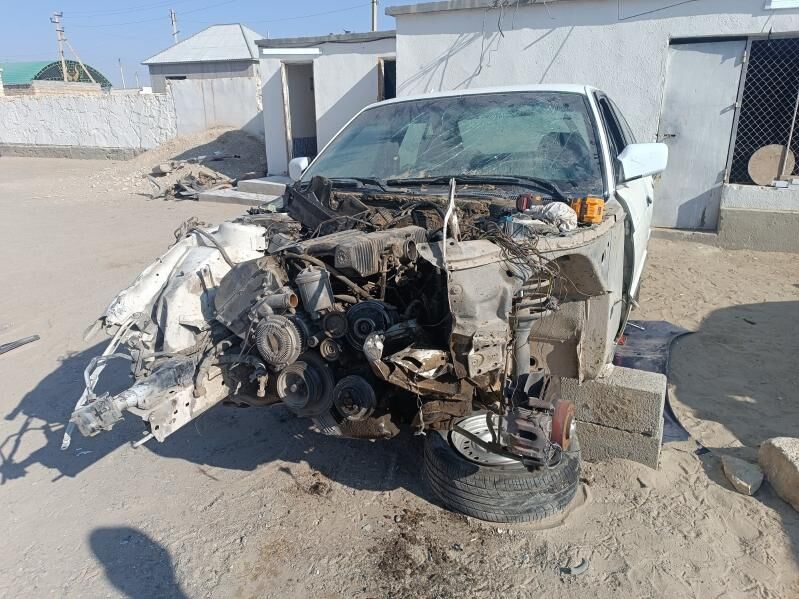 BMW E34 MORDA 1 000 TMT - Гумдаг - img 6