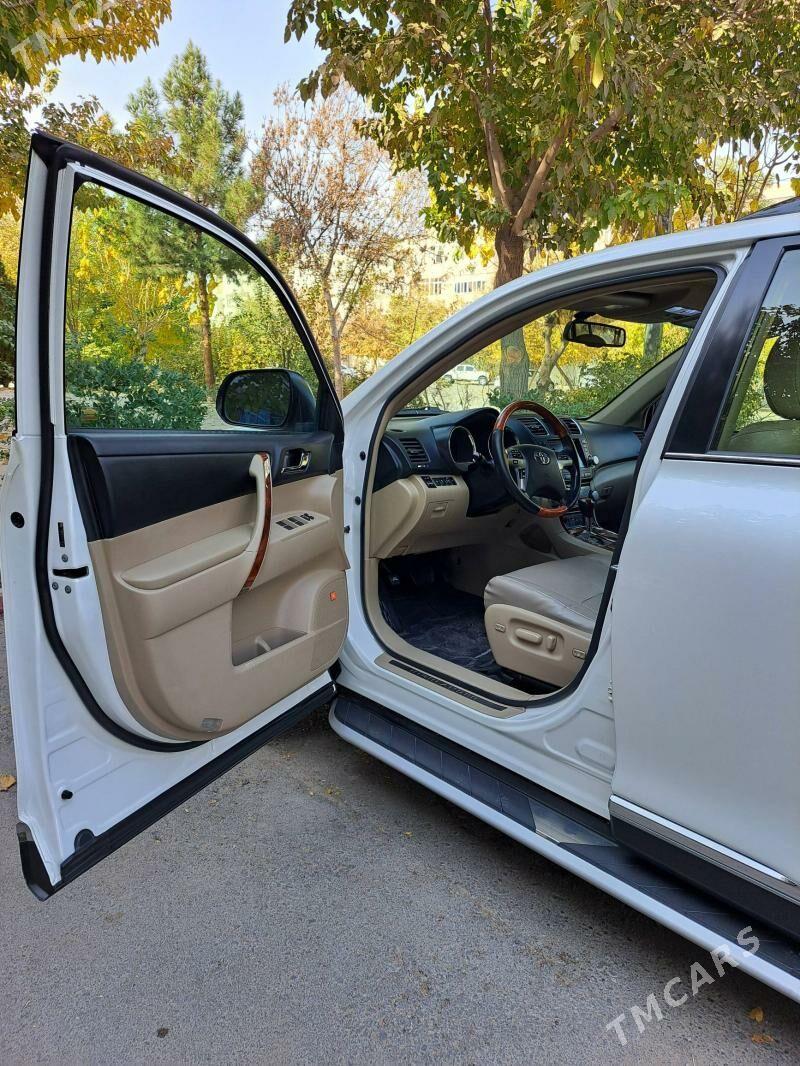 Toyota Highlander 2012 - 415 000 TMT - Ашхабад - img 6