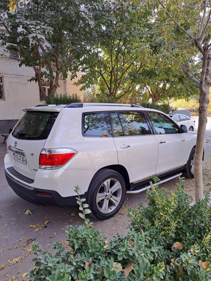 Toyota Highlander 2012 - 415 000 TMT - Ашхабад - img 2