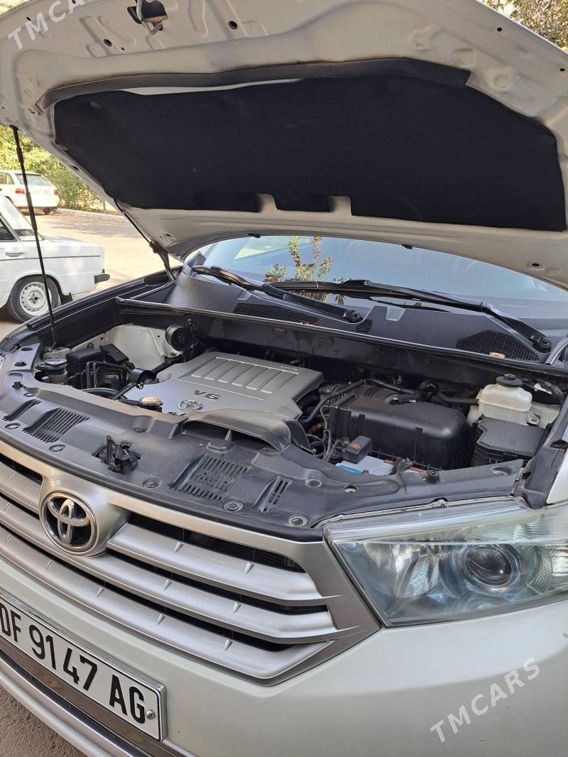 Toyota Highlander 2012 - 415 000 TMT - Ашхабад - img 4