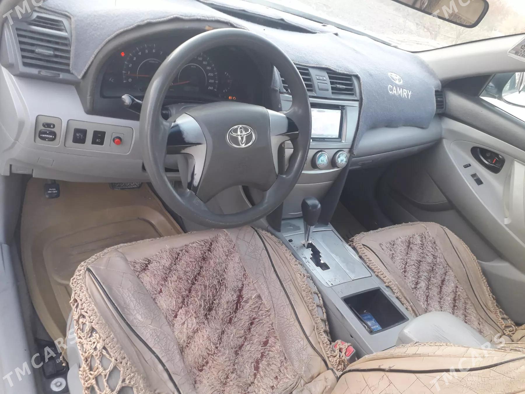 Toyota Camry 2010 - 140 000 TMT - Halaç - img 3