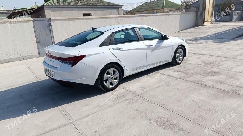 Hyundai Elantra 2022 - 250 000 TMT - Änew - img 2