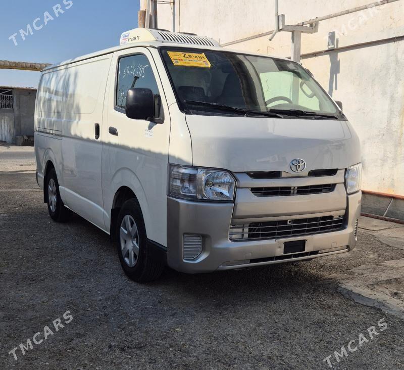 Toyota Hiace 2024 - 450 000 TMT - Гызыларбат - img 3
