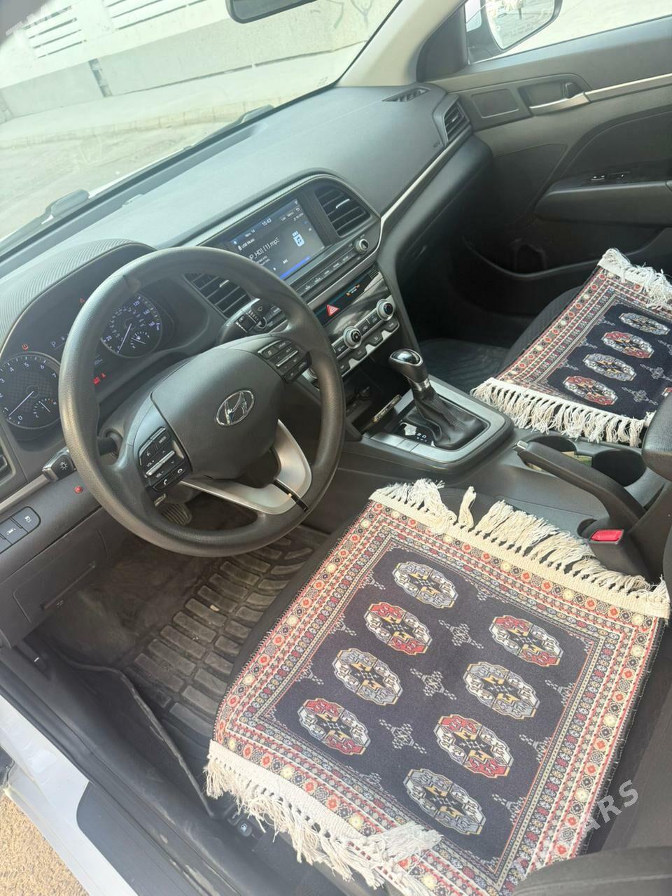 Hyundai Elantra 2020 - 210 000 TMT - Aşgabat - img 3