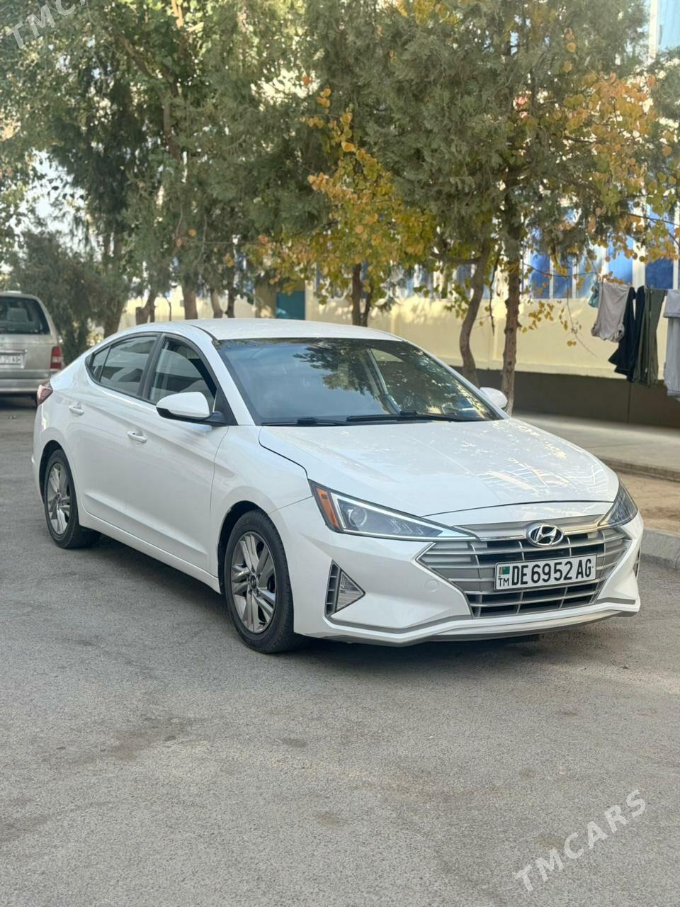 Hyundai Elantra 2020 - 210 000 TMT - Aşgabat - img 4