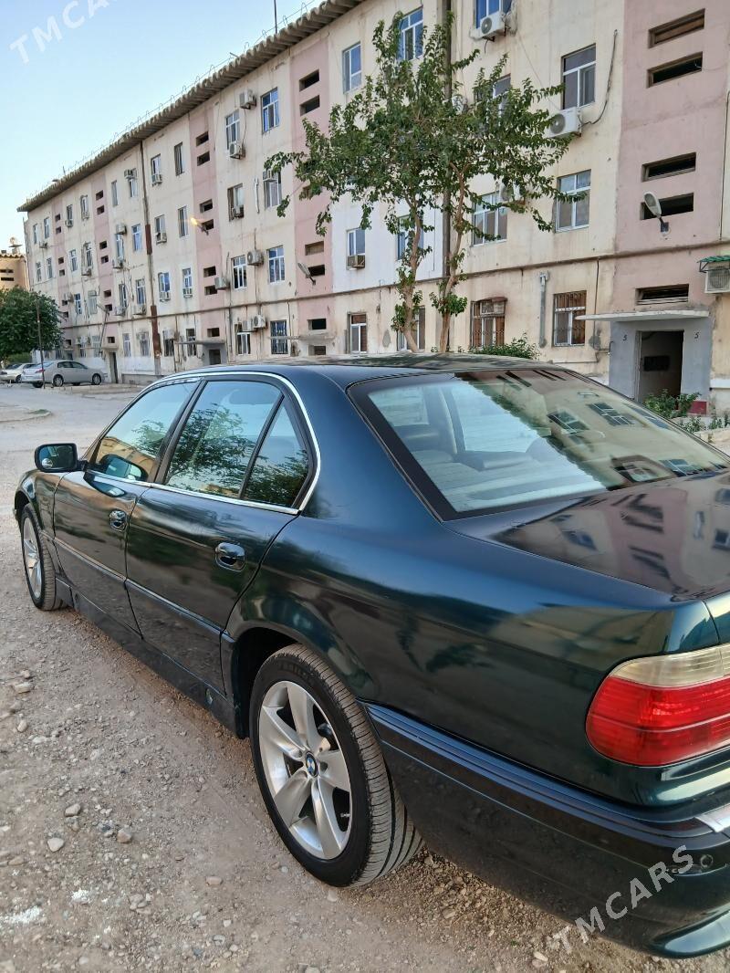 BMW E39 1996 - 60 000 TMT - Балканабат - img 4