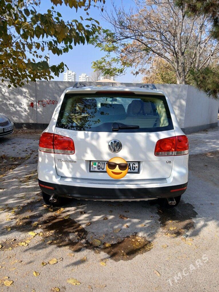 Volkswagen Touareg 2005 - 150 000 TMT - 1 мкр - img 3
