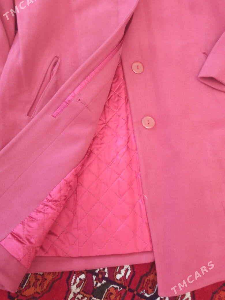 новое пальто 36,38,40 - Aşgabat - img 2