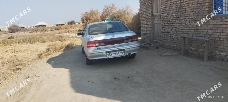 Nissan Cefiro 1996 - 26 000 TMT - Ýolöten - img 5