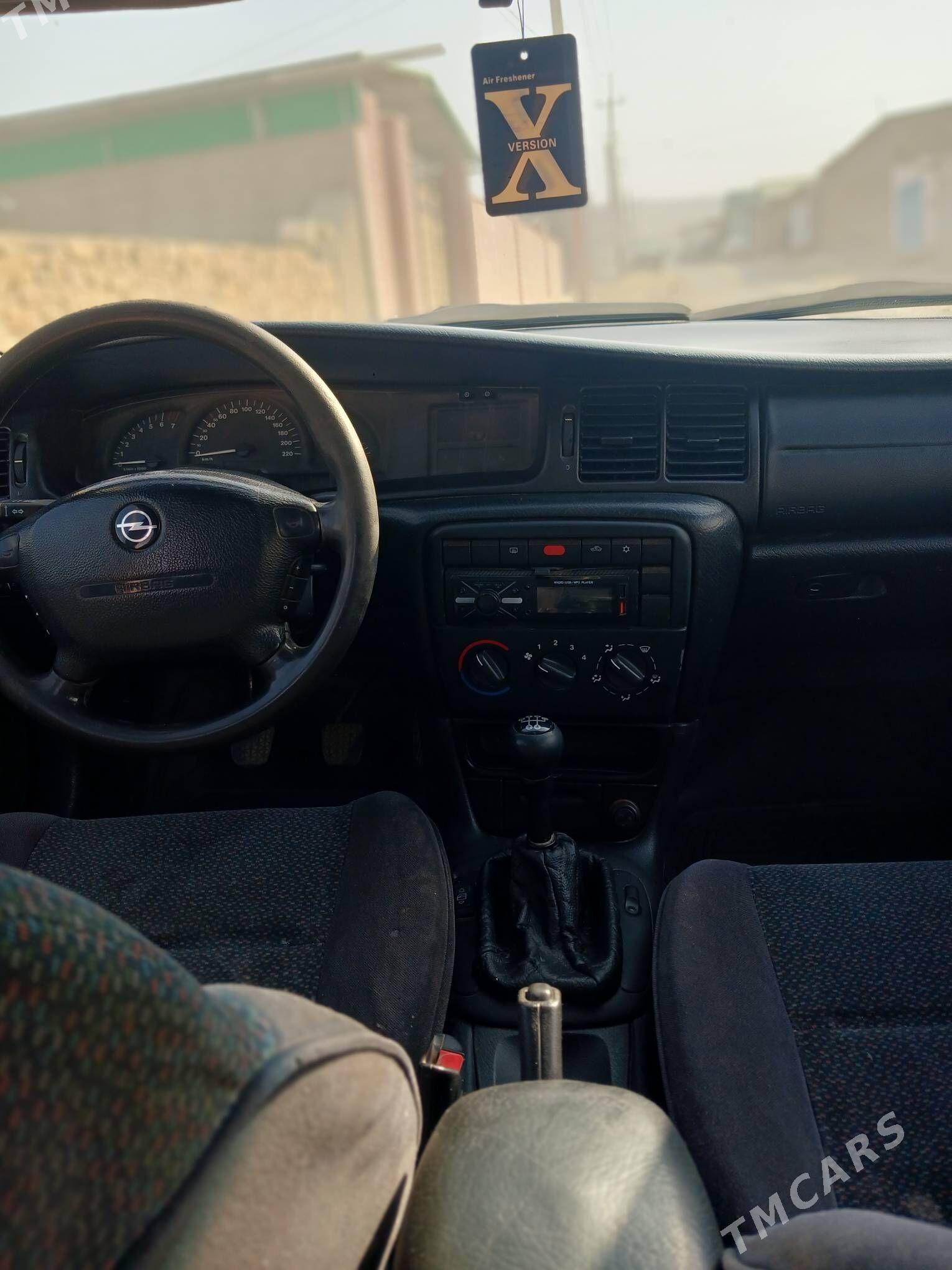 Opel Vectra 1999 - 55 000 TMT - Магданлы - img 7