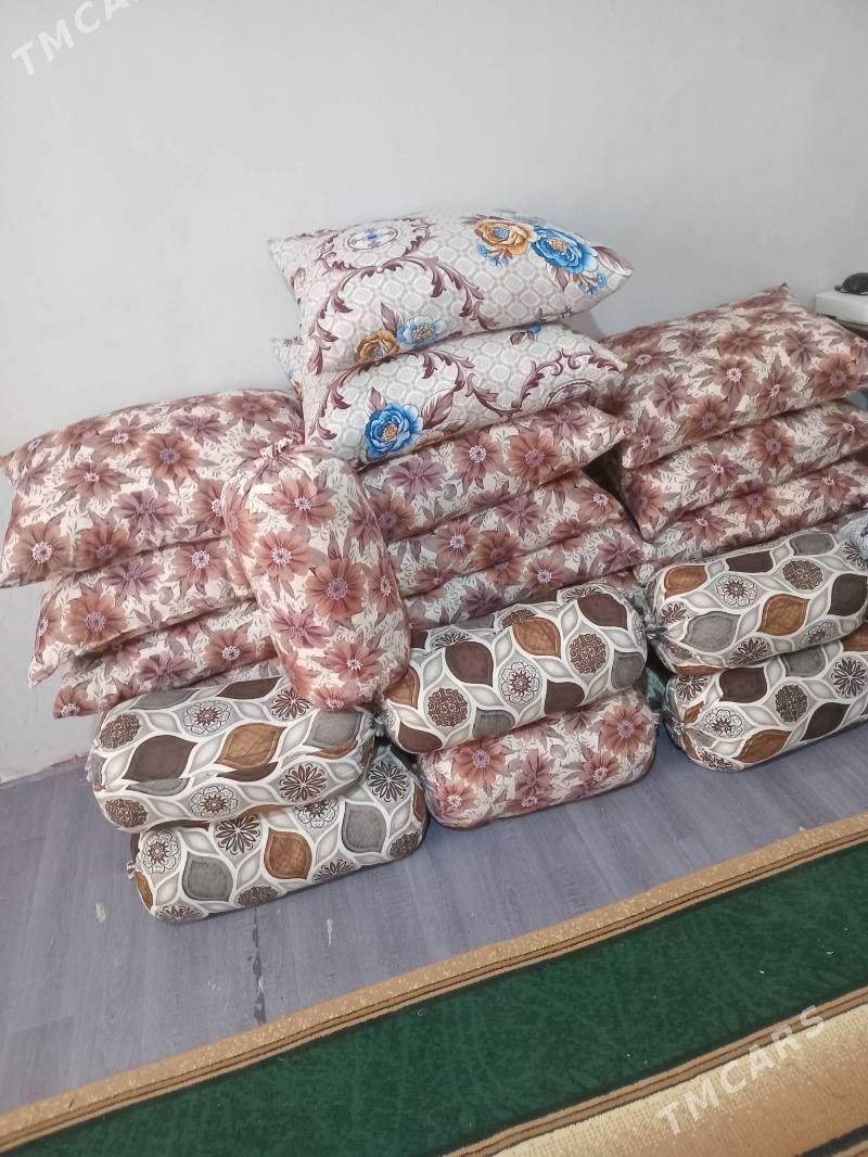 подушки синтифоновые 50-70разм - Туркменабат - img 4