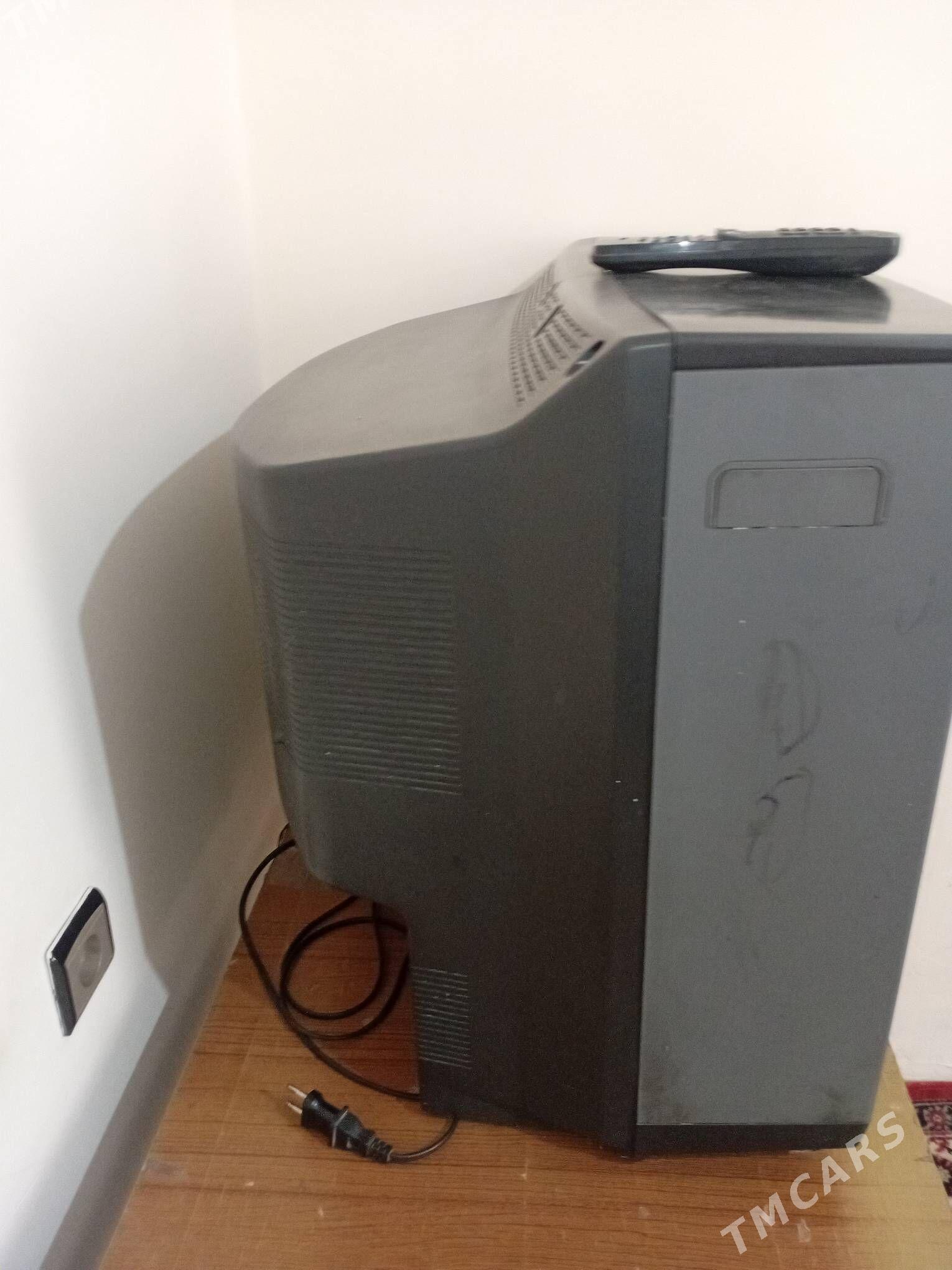 TELEWIZOR PANASONIC - Parahat 7 - img 3