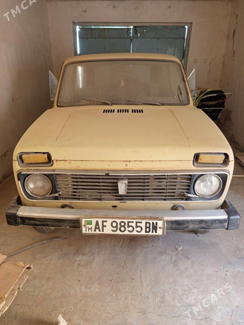 Lada Niva 1982 - 15 000 TMT - Берекет - img 4