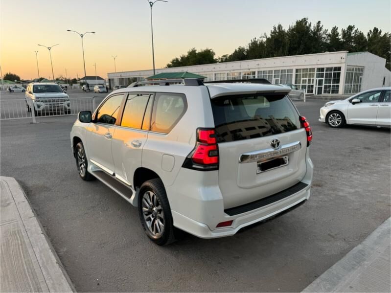 Toyota Land Cruiser Prado 2023 - 1 078 000 TMT - Aşgabat - img 2