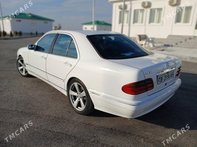Mercedes-Benz E430 2002 - 120 000 TMT - Aşgabat - img 3