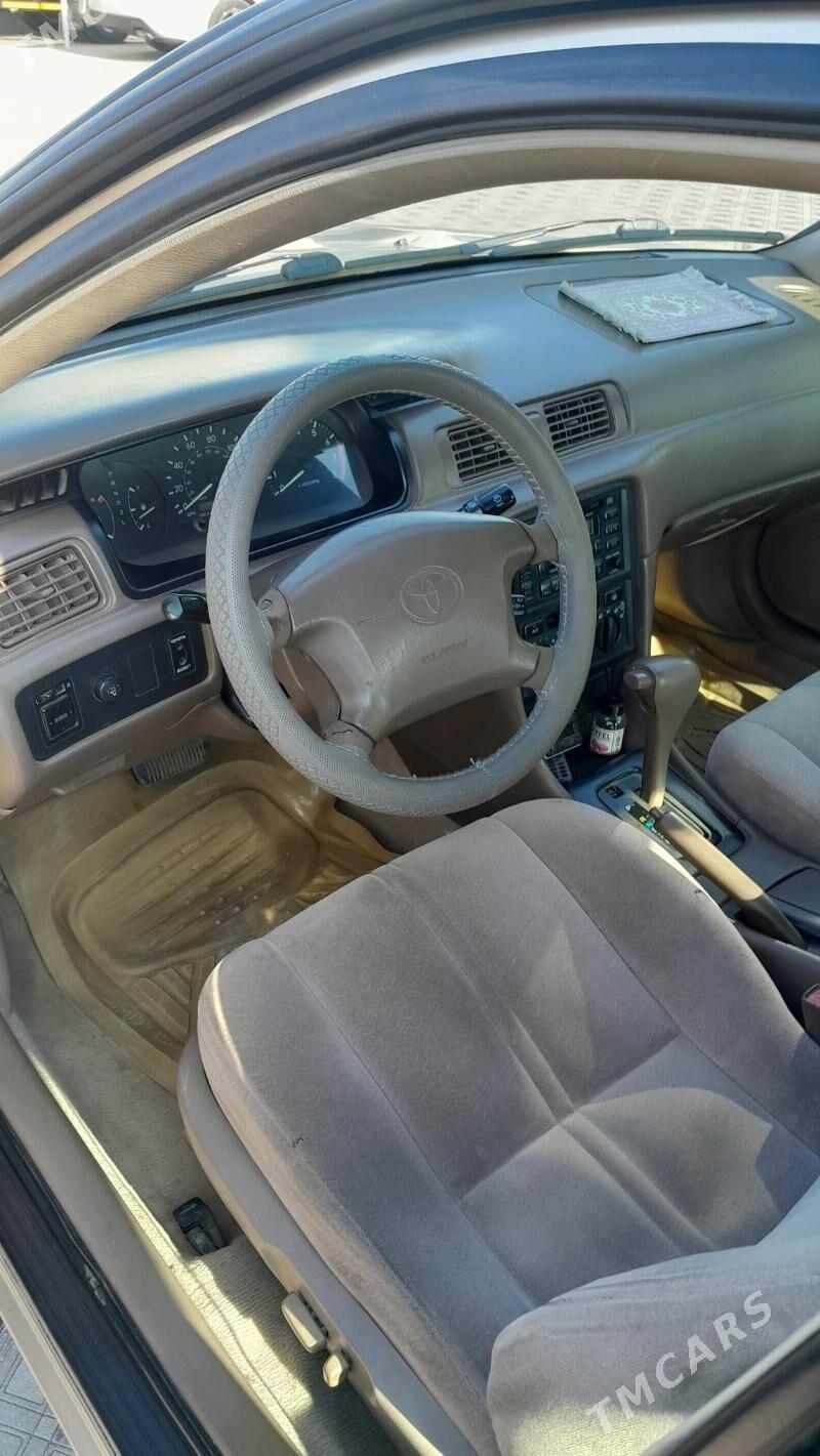 Toyota Camry 1999 - 130 000 TMT - Мургап - img 8