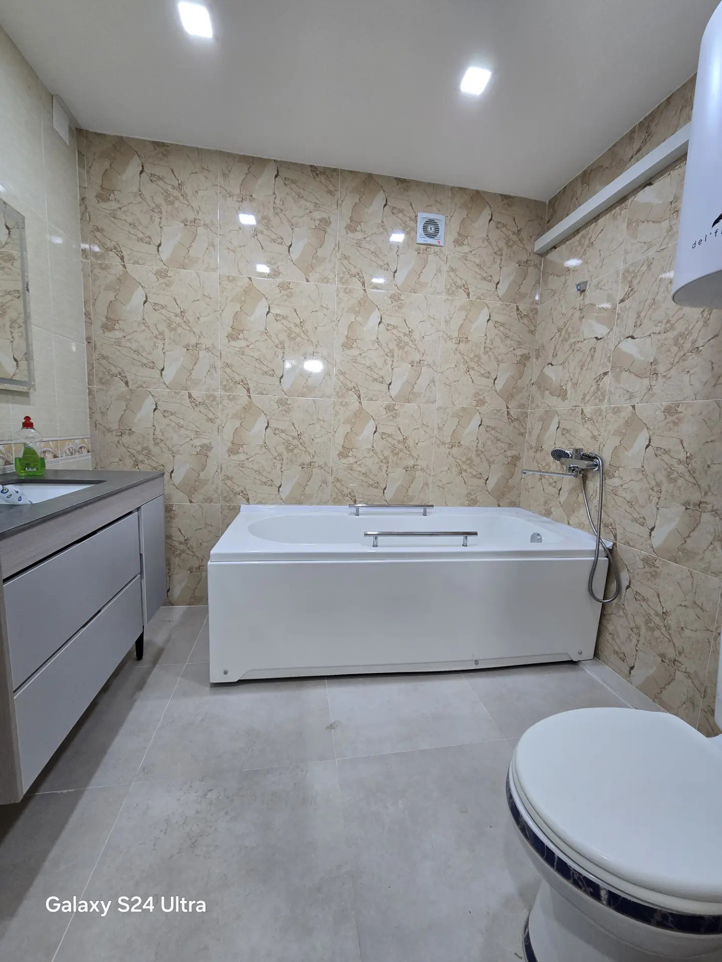 ☆ 10-mikr 2-komnat 1-etaz ☆ - 10 мкр - img 8