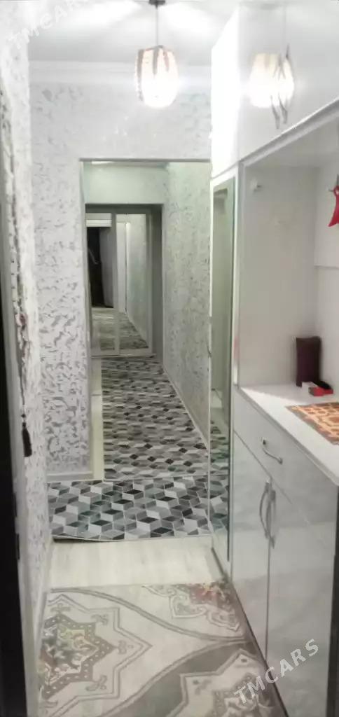 11 микр 4/2 эт 3 ком - 11 mkr - img 6