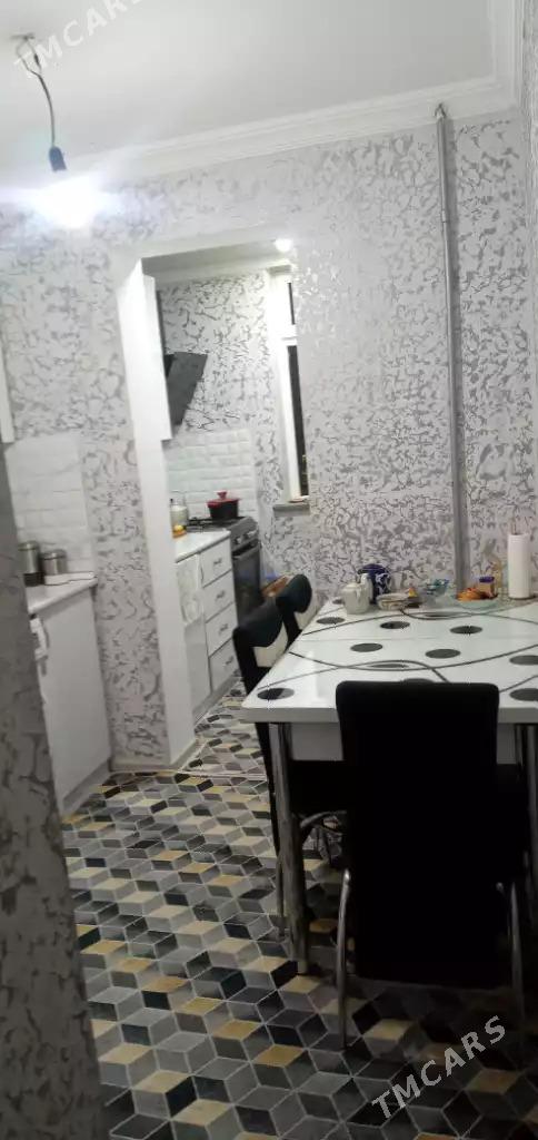 11 микр 4/2 эт 3 ком - 11 mkr - img 7