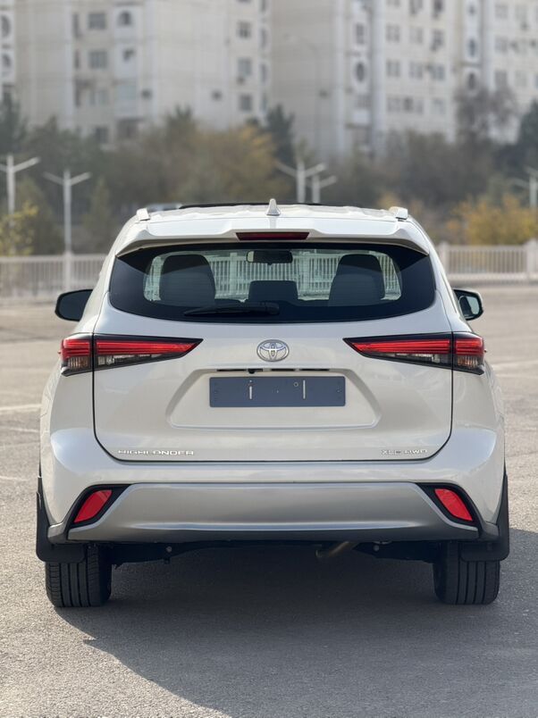 Toyota Highlander 2020 - 395 000 TMT - Aşgabat - img 6